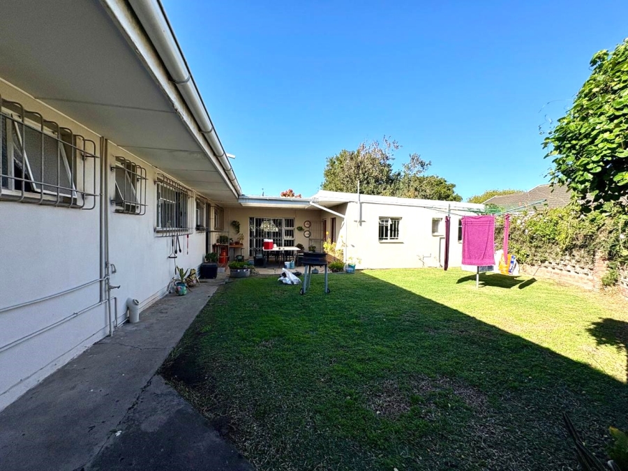 4 Bedroom Property for Sale in Gonubie Eastern Cape